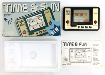V-Tech Time & Fun Escape 1981 LCD Handheld Game Boxed vB