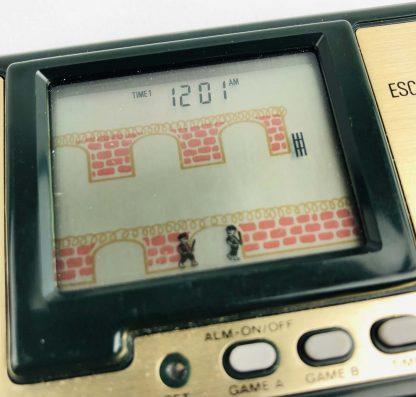 V-Tech Time & Fun Escape 1981 LCD Handheld Game Boxed vB - Image 4