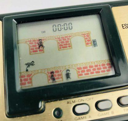 V-Tech Time & Fun Escape 1981 LCD Handheld Game Boxed vB - Image 3